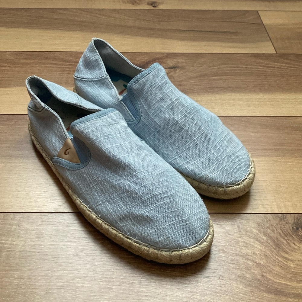 OluKai Kaula Pa’a Kapa Espadrilles. Size 8